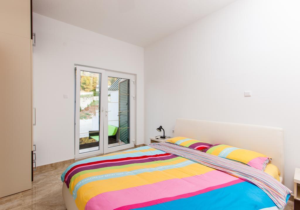 La Perla Apartments سوتيفان الغرفة الصورة